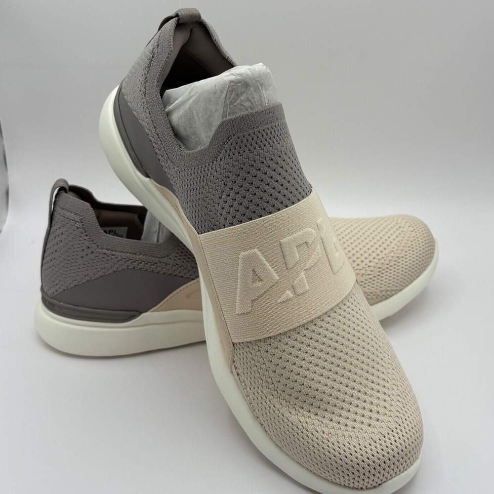 APL Mens TechLoom Bliss Tundra Beach Ivory Sneakers mens 10/ womens 11.5 NIB